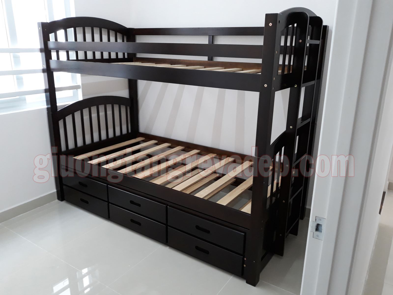 Giường tầng trẻ em sản xuất từ gỗ thông nhập khẩu 079
